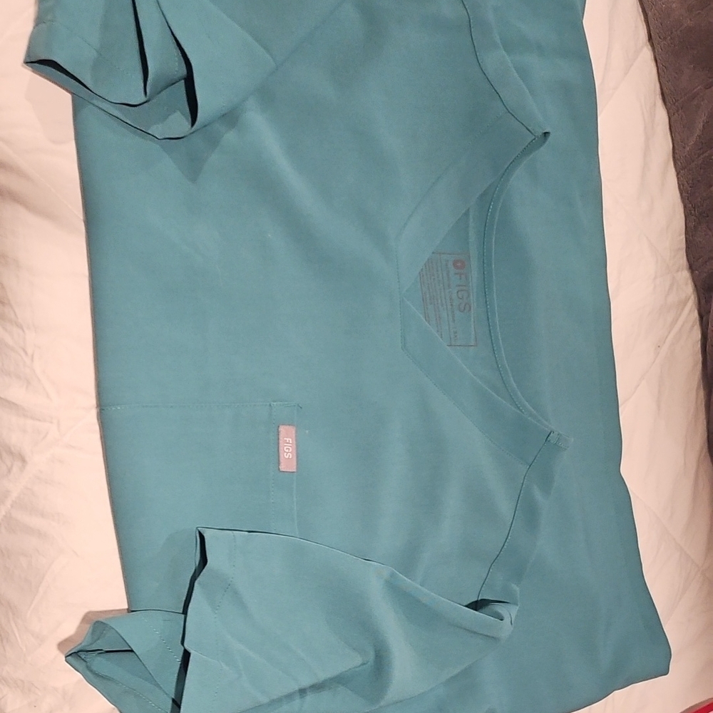 Figs Cactus Green Scrub Top